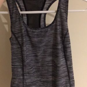 Workout top gray and white